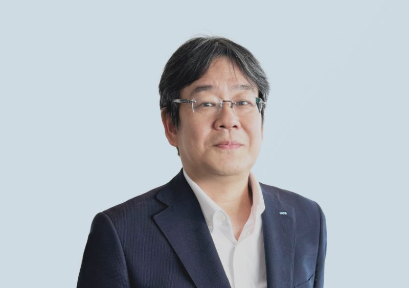 執行役員　荒木 岳夫