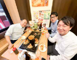 写真13: 東西営業キックオフミーティングを実施。