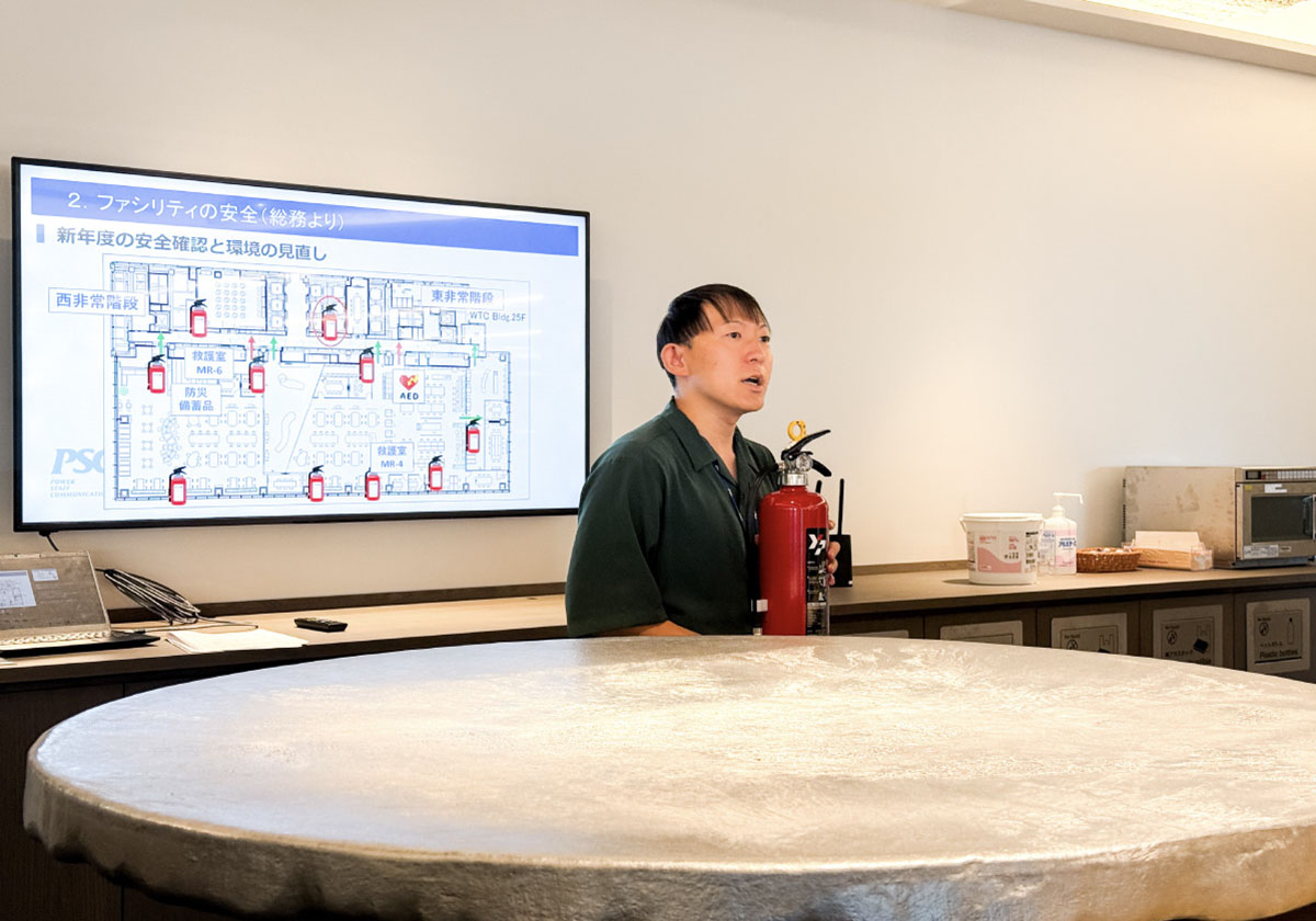 写真02: 秋の自衛防災訓練を実施