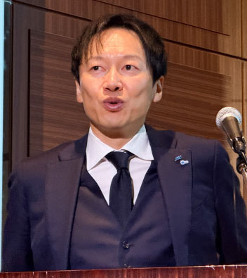 写真04: 26卒内定式を執り行いました