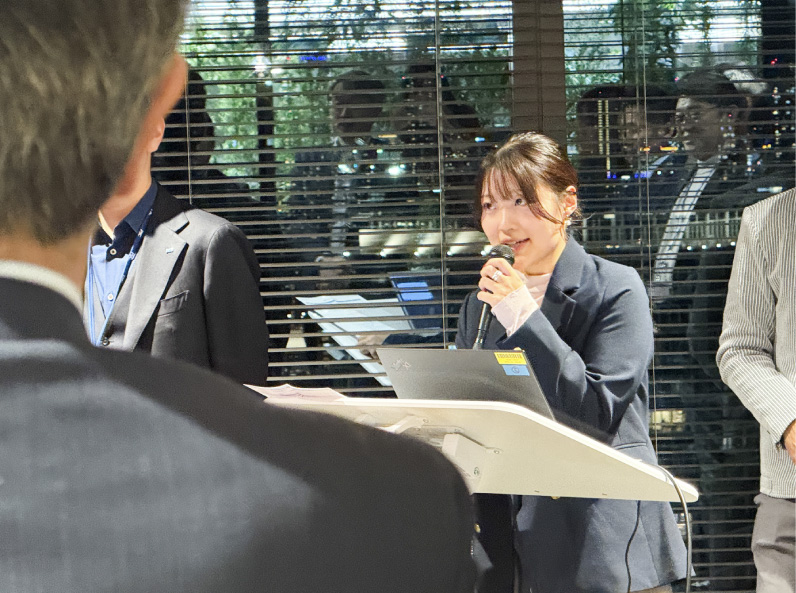 写真01: 東京本社新年会を実施